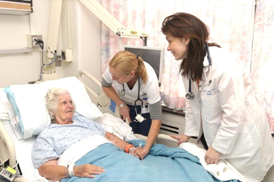 Уход за пожилым после инсульта